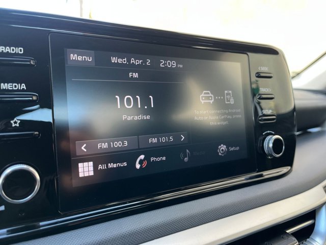 Vehicle image 20 of 44
