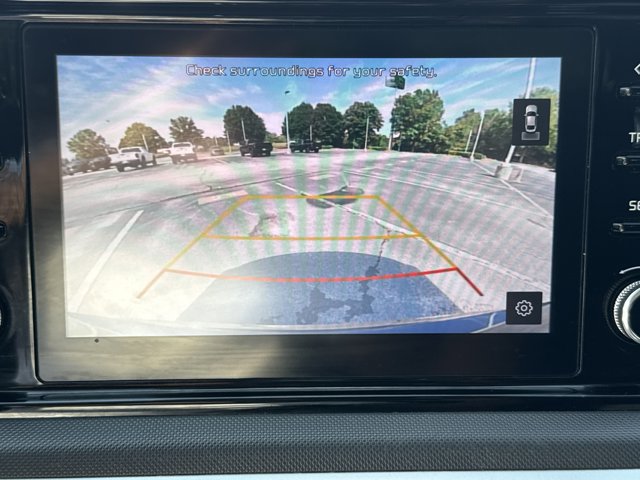 Vehicle image 31 of 32
