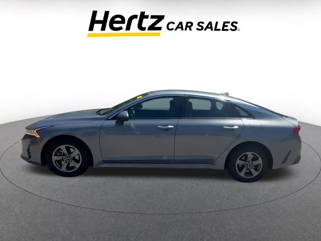 Vehicle image 2 of 31
