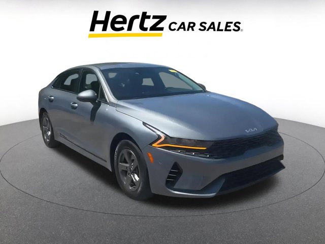 Vehicle image 10 of 31