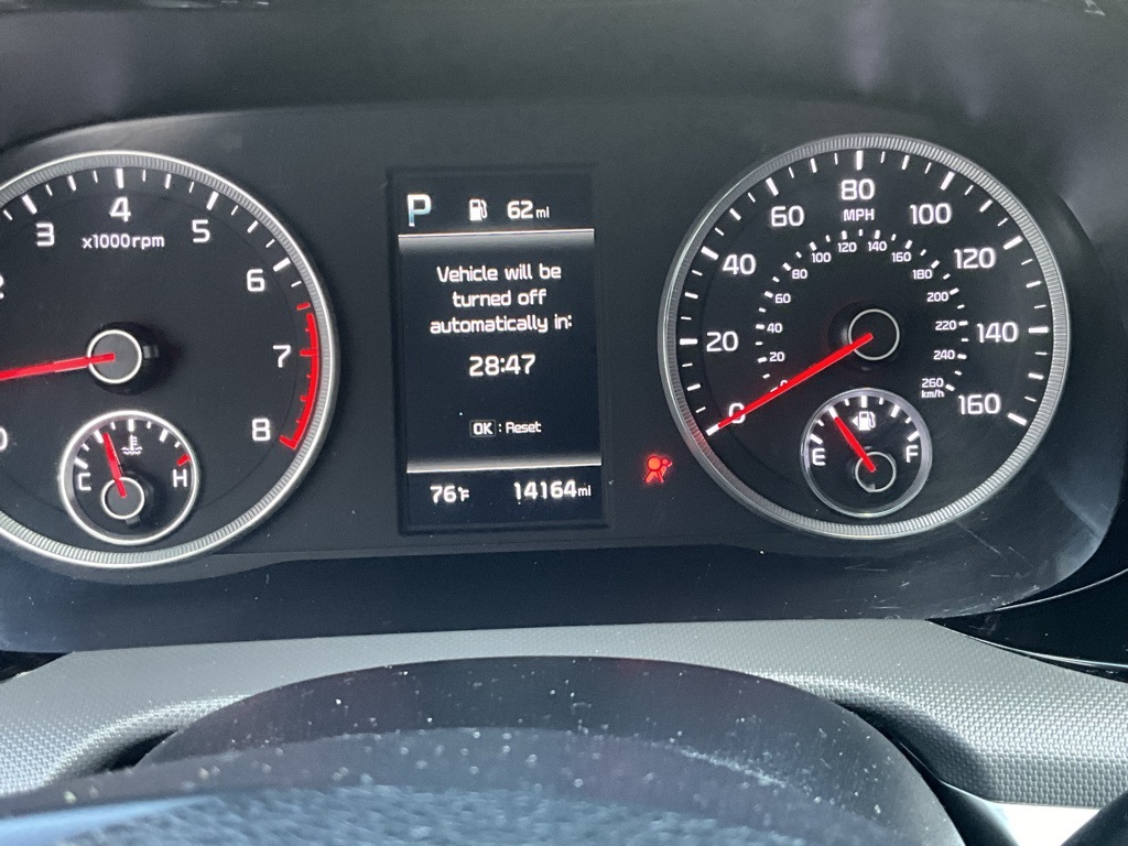 Vehicle image 13 of 35