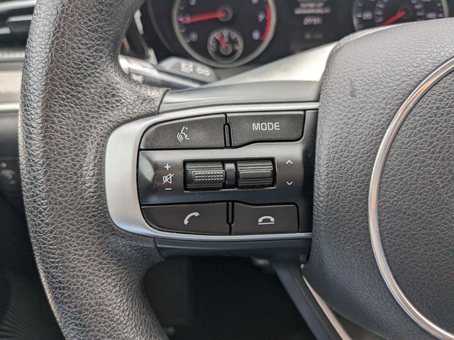 Vehicle image 18 of 24