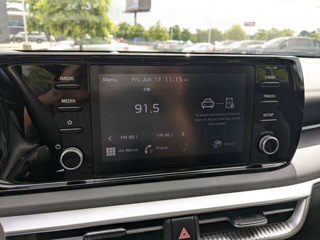 Vehicle image 20 of 24