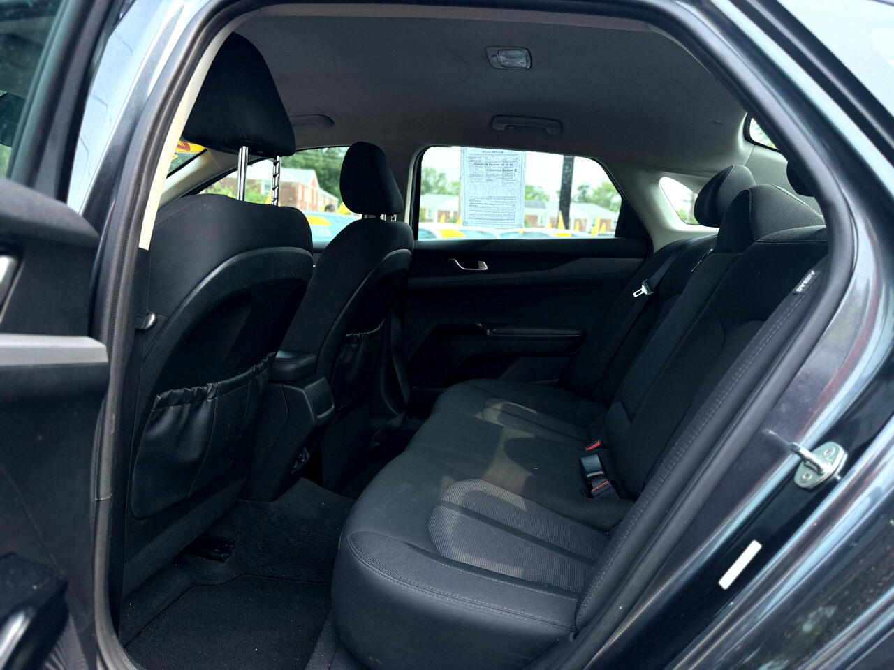 Vehicle image 17 of 30