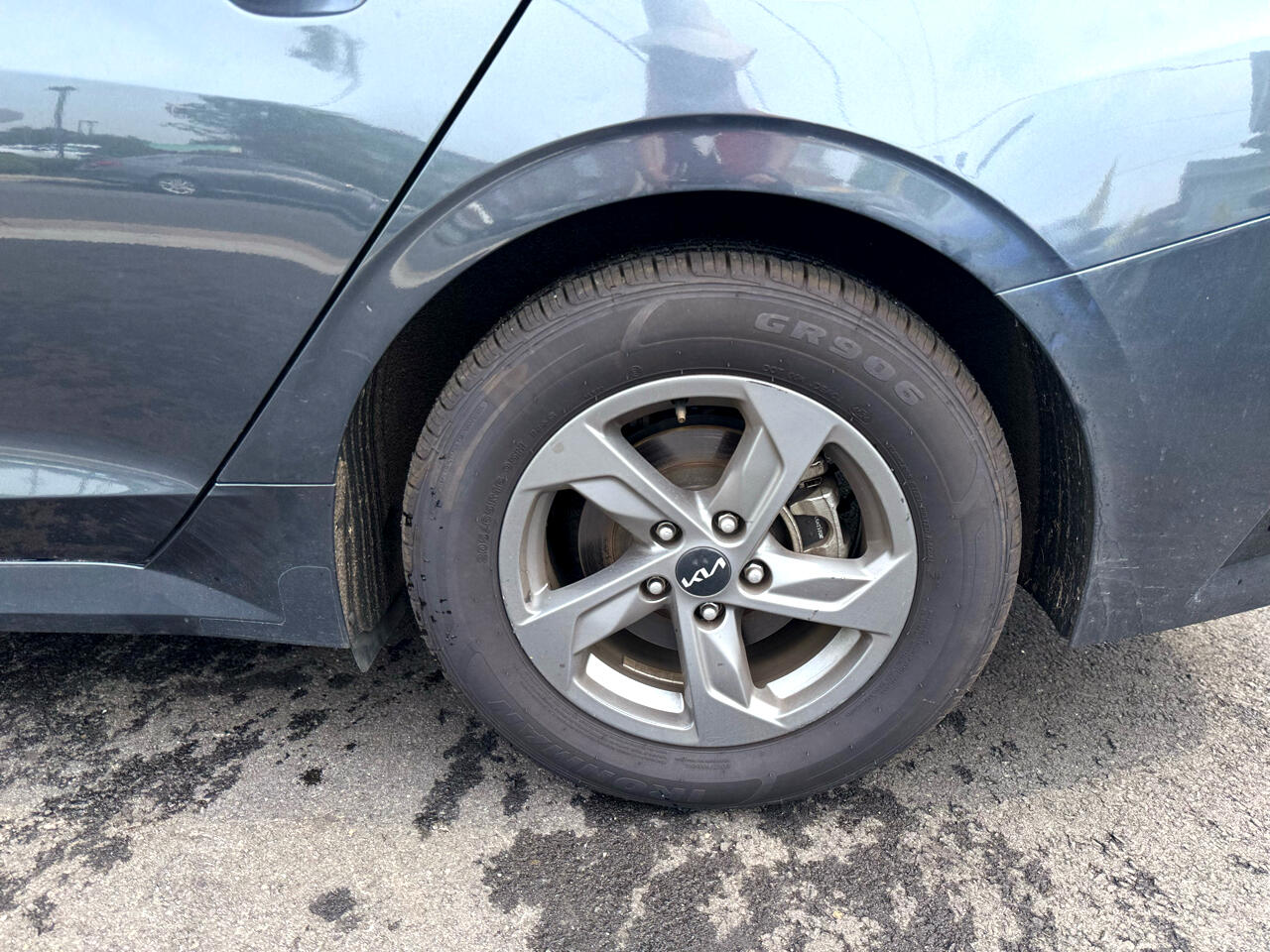 Vehicle image 13 of 30