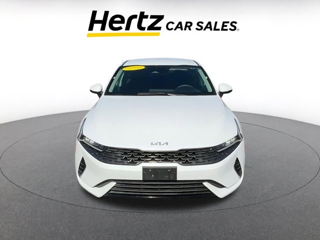 Vehicle image 4 of 42