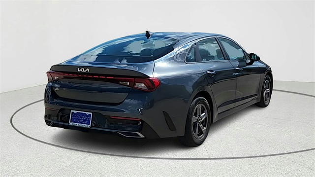 2023 Kia K5 LXS Image 4 of 35