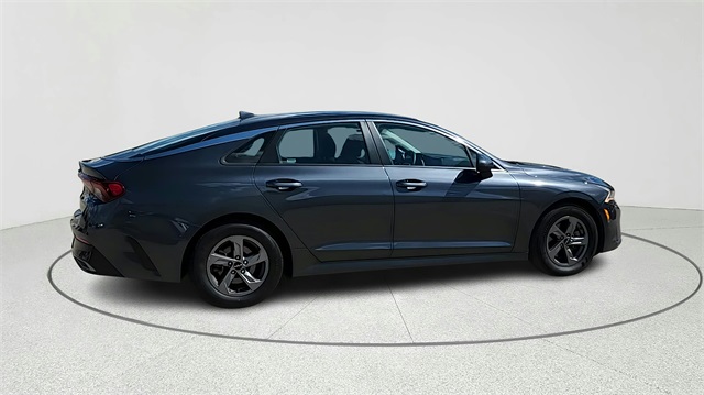 2023 Kia K5 LXS Image 5 of 35