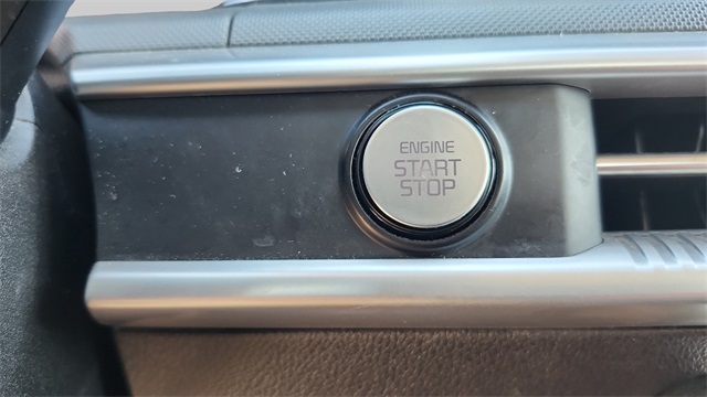 2023 Kia K5 LXS Image 26 of 35