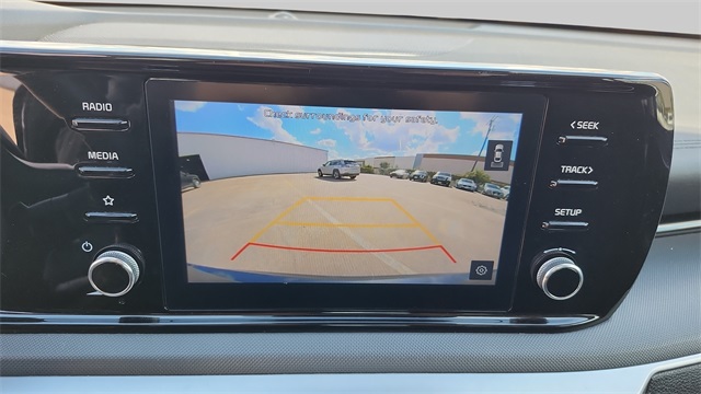 2023 Kia K5 LXS Image 20 of 35