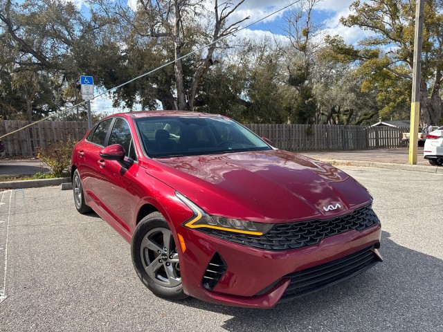 2023 Kia K5 LXS Image 5 of 20