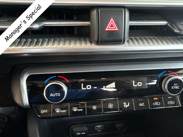 Vehicle image 25 of 32