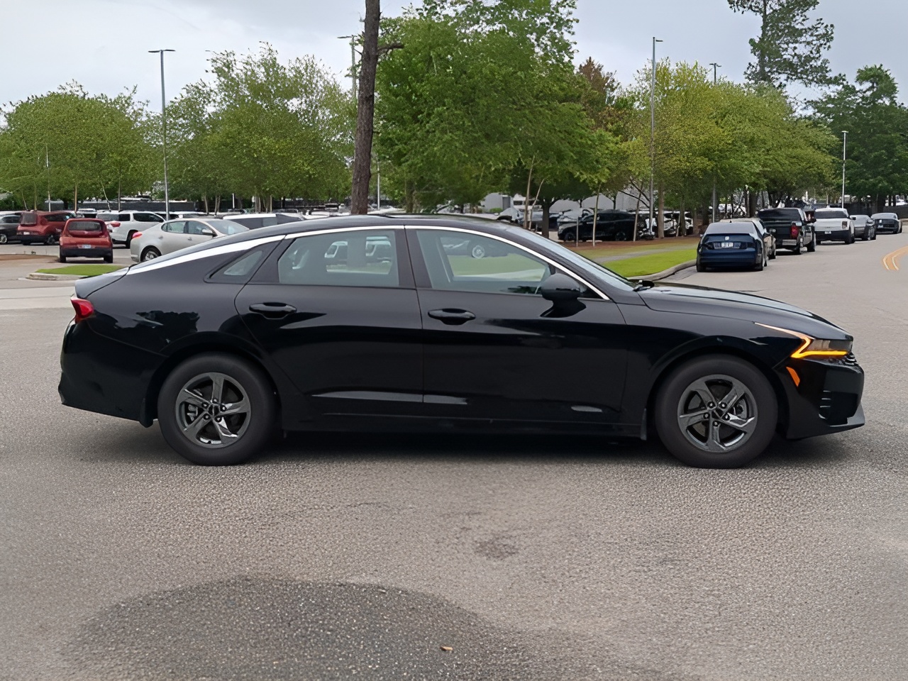 Vehicle image 56 of 58