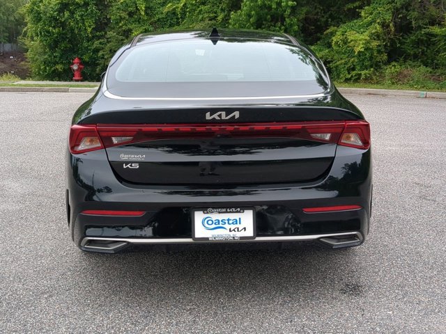 Vehicle image 7 of 58