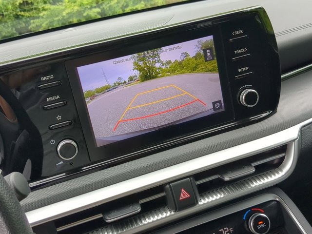 Vehicle image 31 of 58