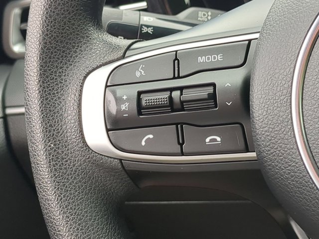 Vehicle image 26 of 58
