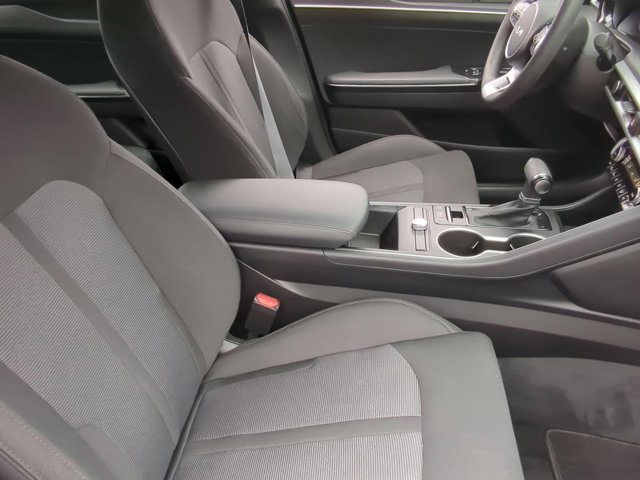 Vehicle image 47 of 58