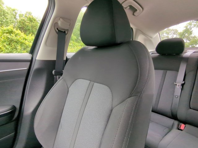 Vehicle image 12 of 58
