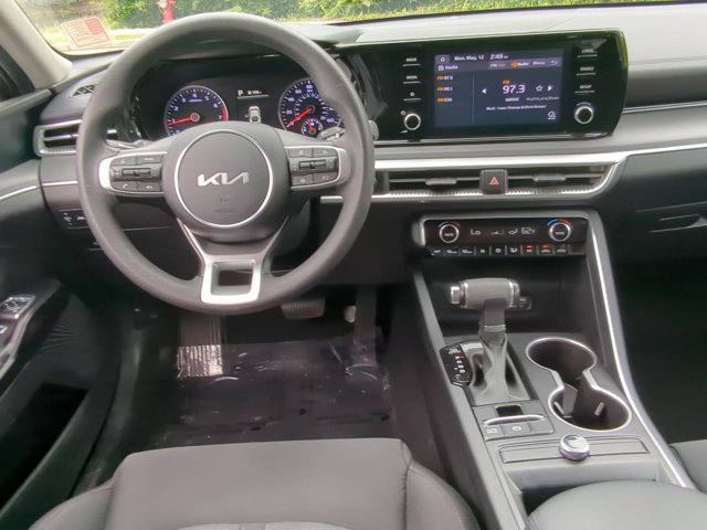 Vehicle image 38 of 58