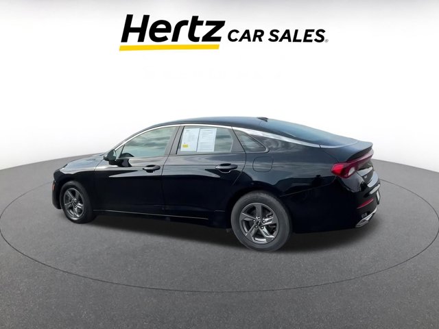 Vehicle image 9 of 42