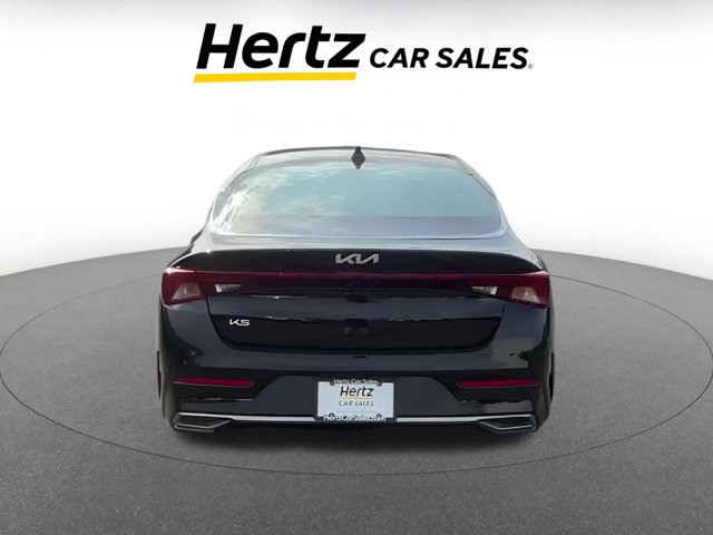 Vehicle image 11 of 42