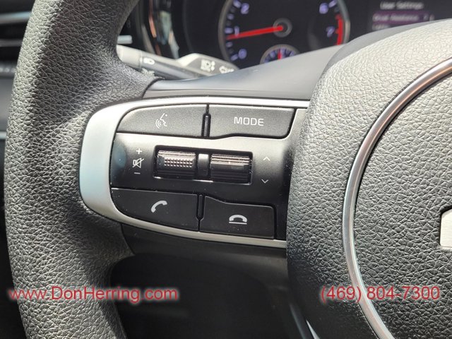 Vehicle image 29 of 32