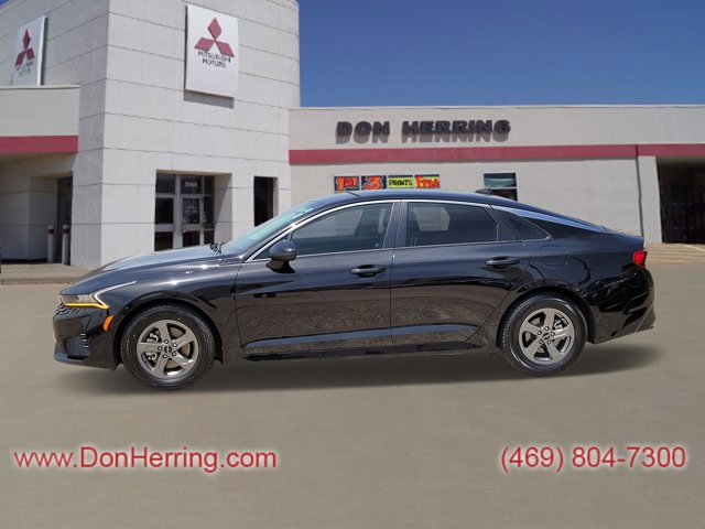Vehicle image 5 of 32