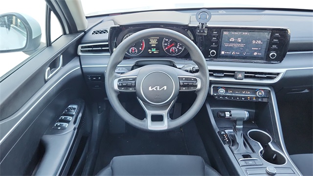 2023 Kia K5 LXS Image 14 of 28