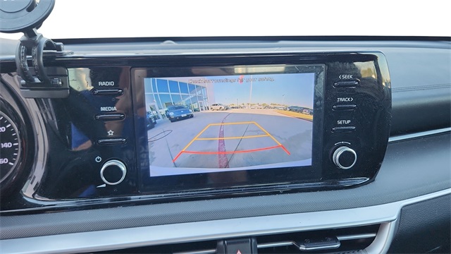 2023 Kia K5 LXS Image 19 of 28