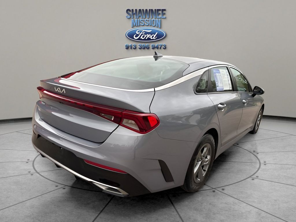 Vehicle image 2 of 26