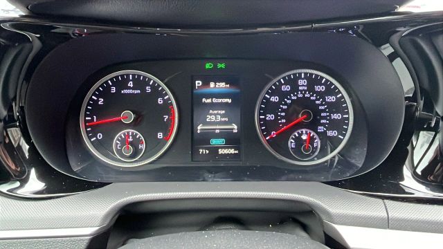 2023 Kia K5 LXS Image 12 of 15