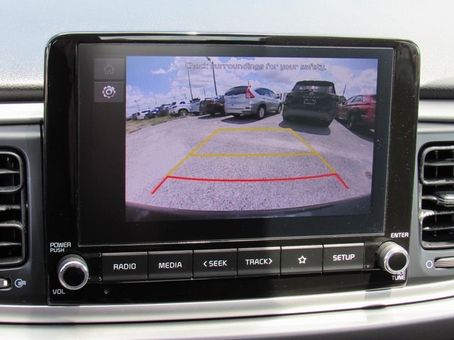 Vehicle image 22 of 38