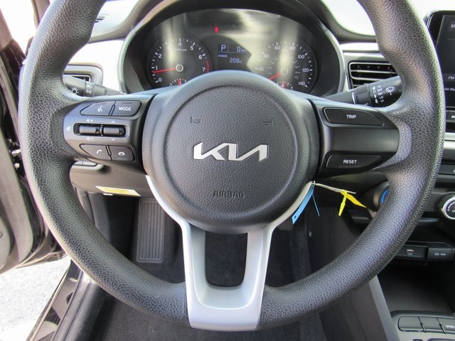 Vehicle image 20 of 38