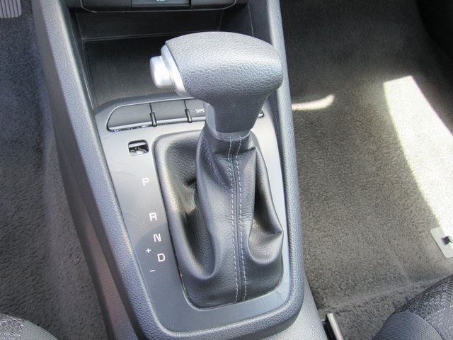 Vehicle image 24 of 38