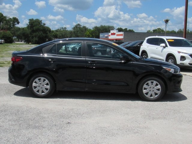 Vehicle image 8 of 38