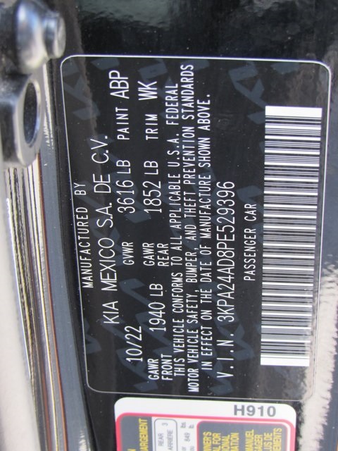Vehicle image 26 of 38