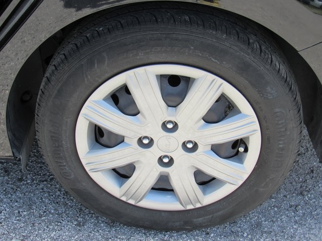 Vehicle image 17 of 38