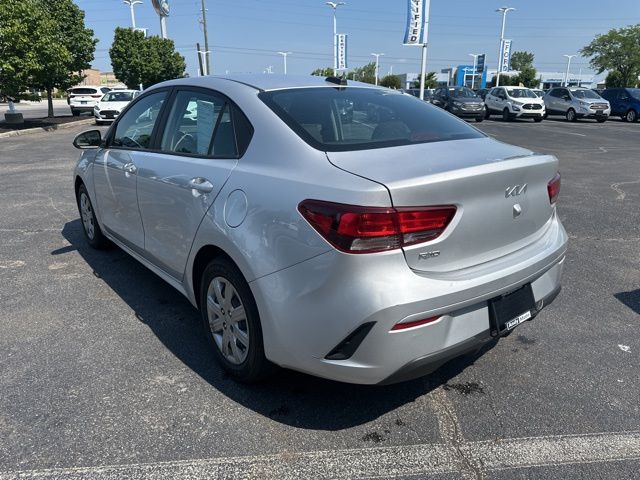 Vehicle image 5 of 31