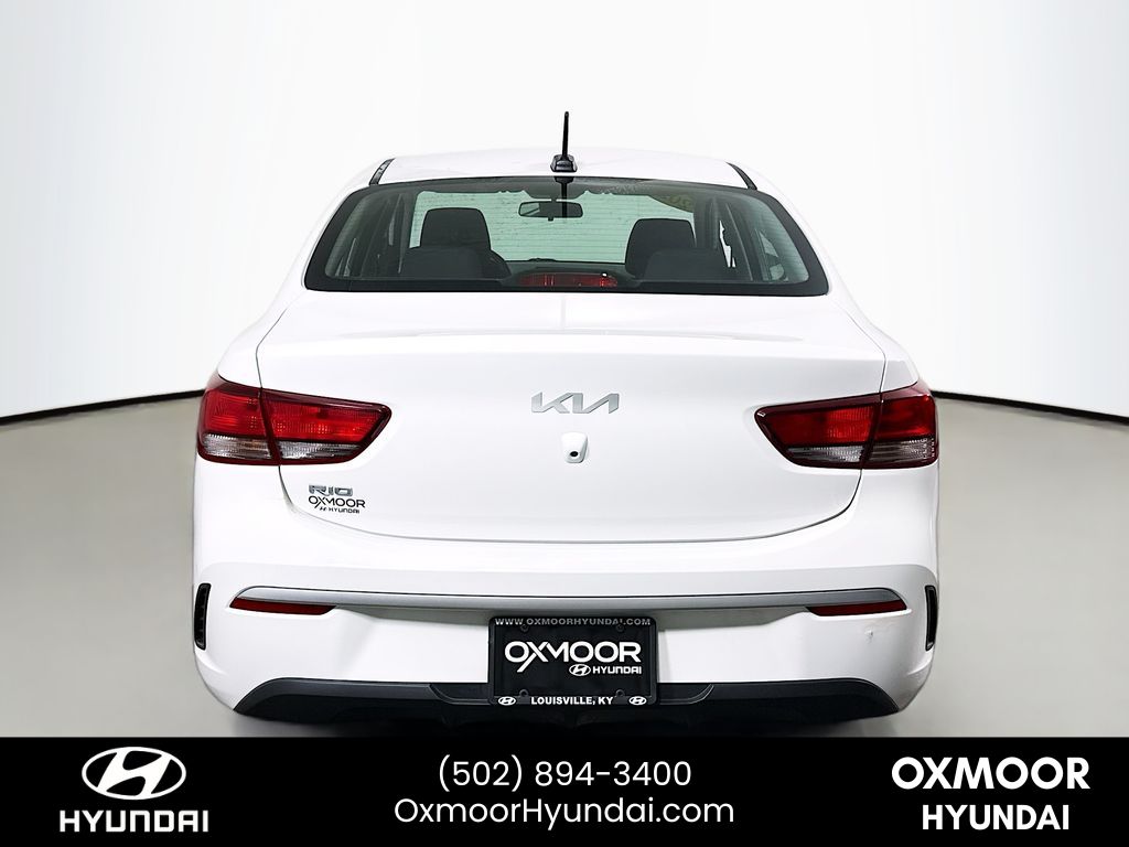 Vehicle image 6 of 29