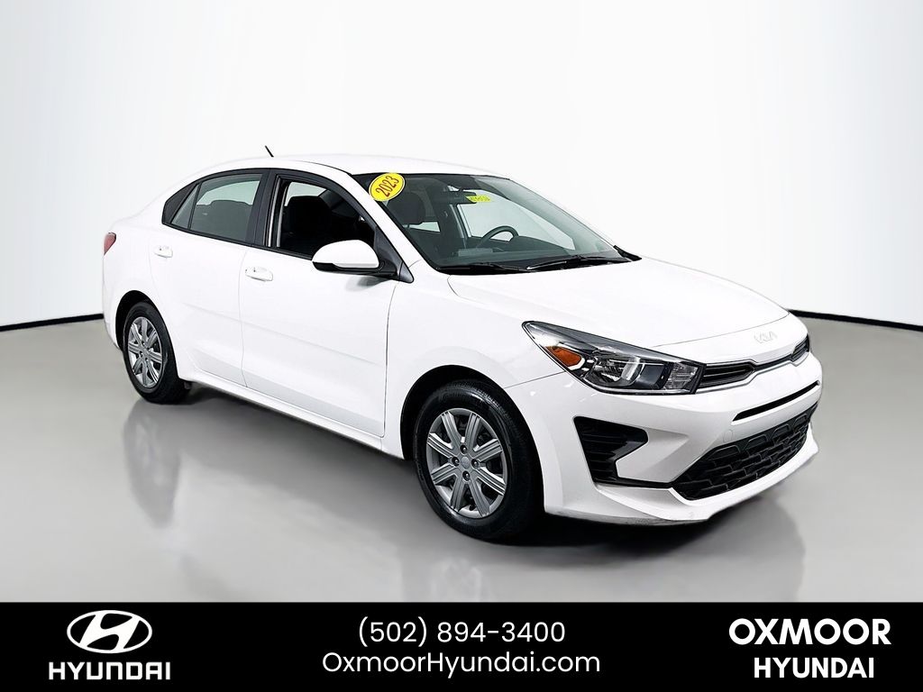 Vehicle image 3 of 29