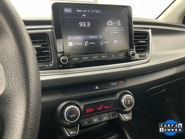 Vehicle image 15 of 23