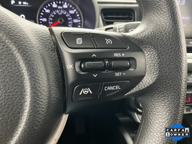 Vehicle image 16 of 23