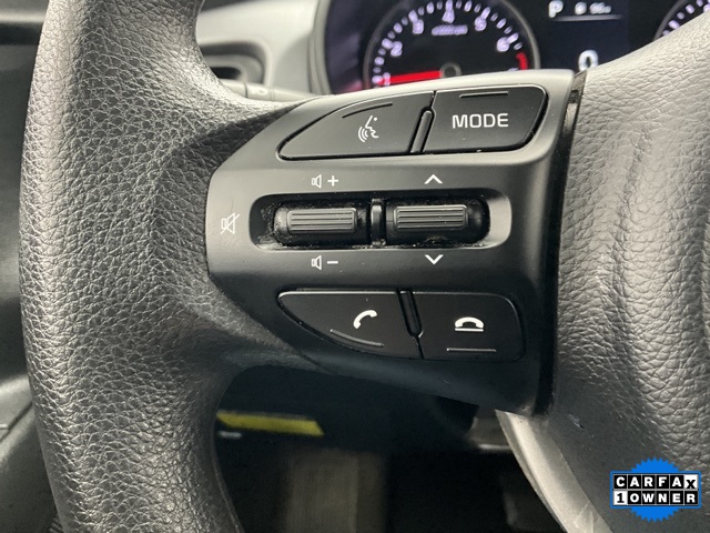 Vehicle image 14 of 23