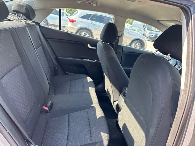 Vehicle image 12 of 20