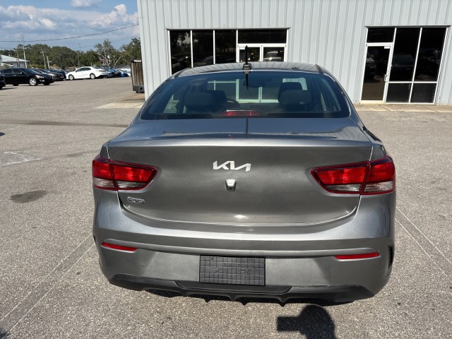 Vehicle image 9 of 20