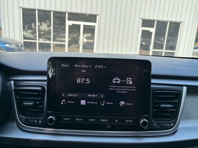 Vehicle image 19 of 20