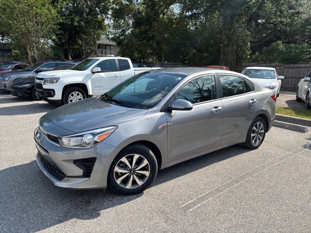 Vehicle image 1 of 20