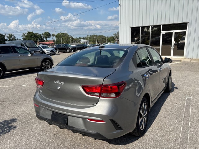 Vehicle image 7 of 20