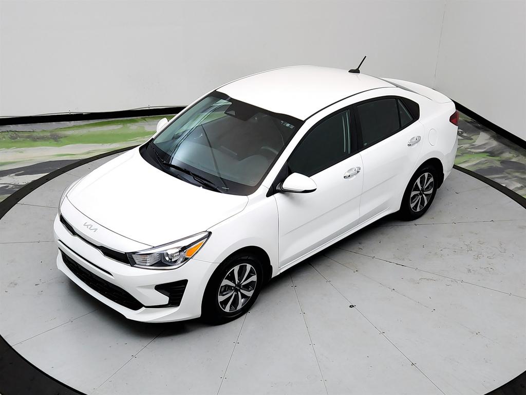2023 Kia Rio S Image 2 of 41