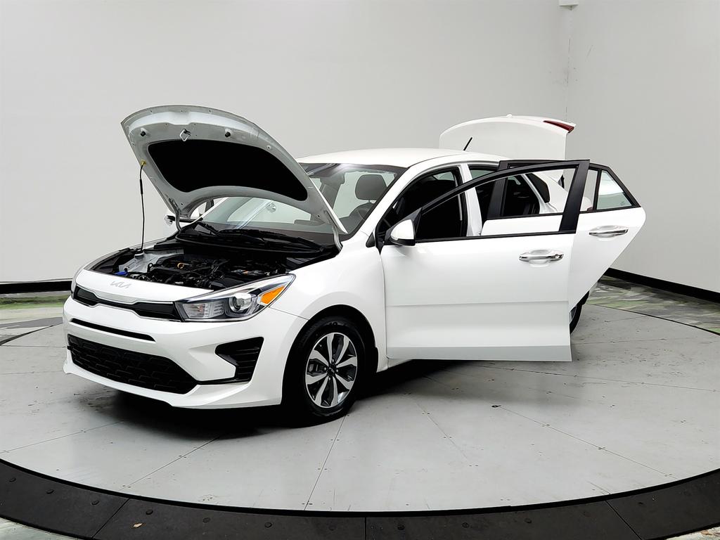 2023 Kia Rio S Image 3 of 41